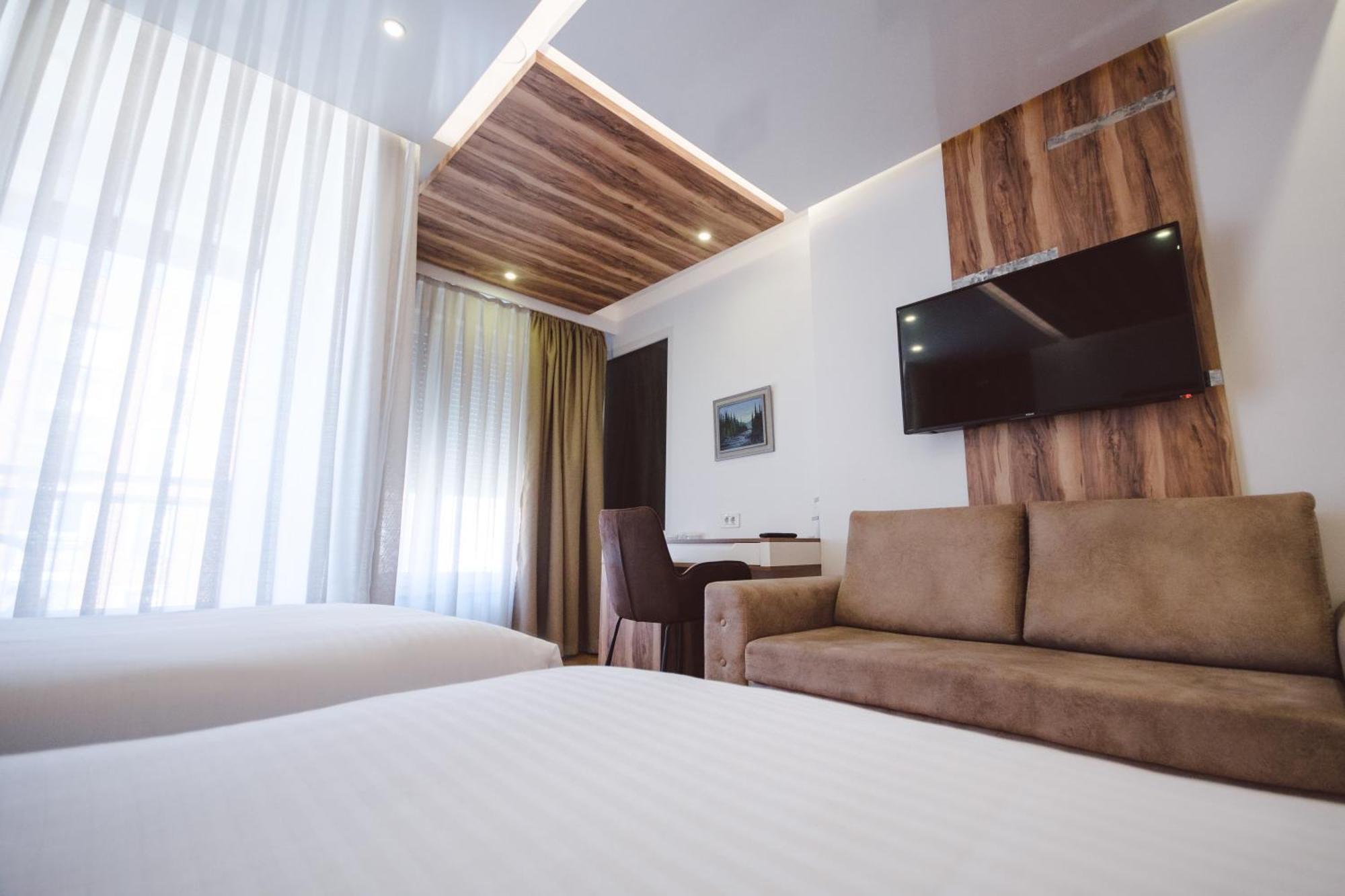 Star Hill Hotel & Spa Priština Exteriér fotografie